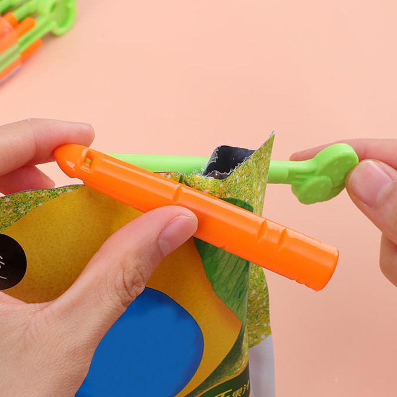 4 PCS Food Sealing Clip Carrot Shapeood Sealing Clip
